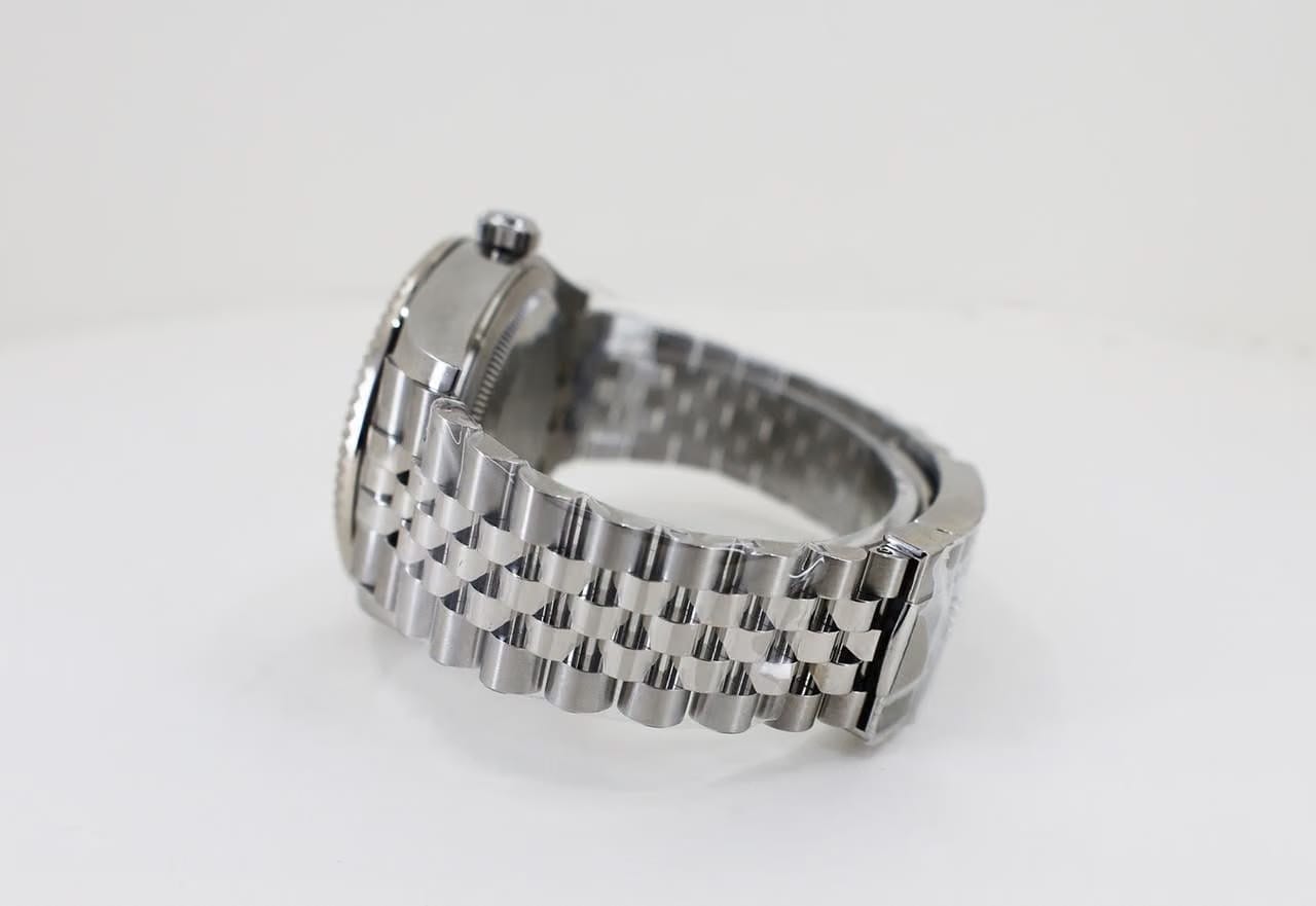 Rolex | Sky-Dweller | 326934 | White gold | 42 mm | Steel | White | Automatic