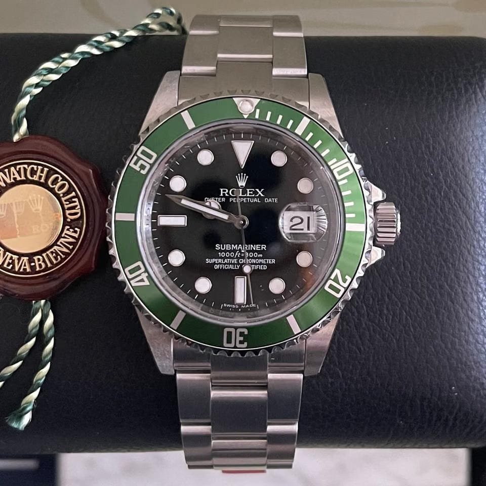 Rolex | Submariner | 16610LV | Steel | 40 mm | Steel | Green | Automatic