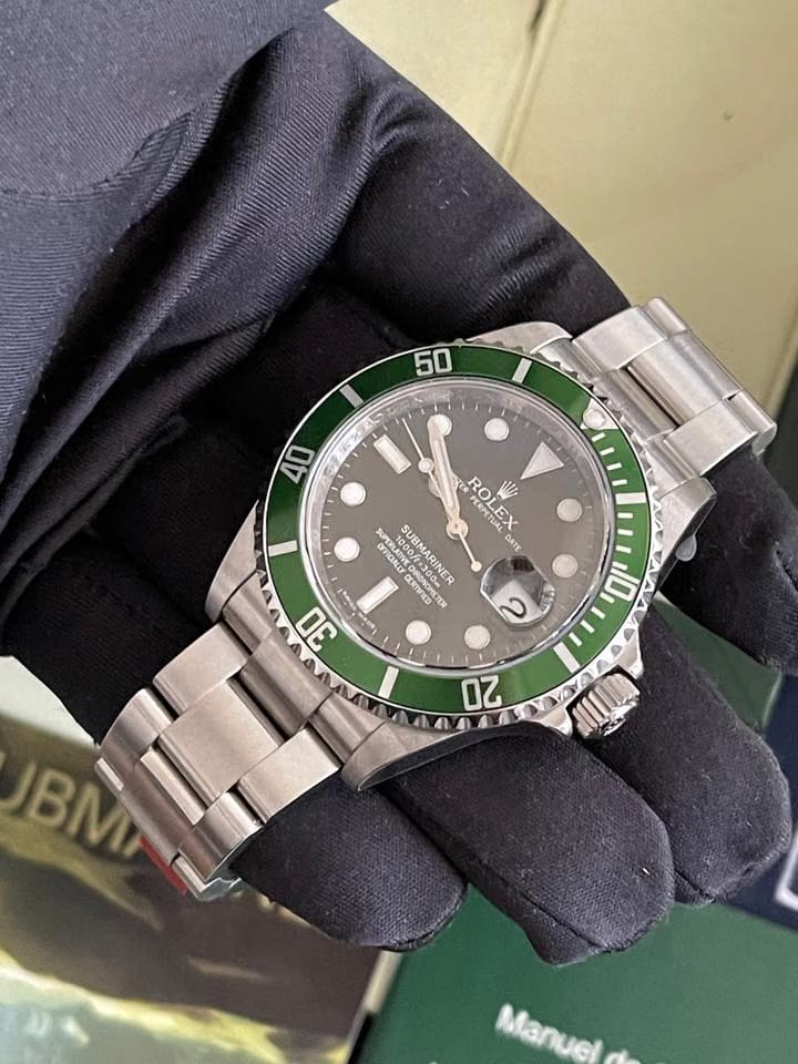Rolex | Submariner | 16610LV | Steel | 40 mm | Steel | Green | Automatic