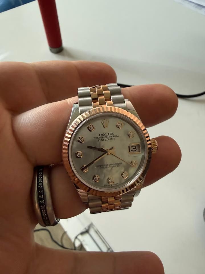 Rolex | Datejust | 278271 | Rose gold and steel | 31 x 37 mm | Gold/Steel | Mother of pearl | Automatic