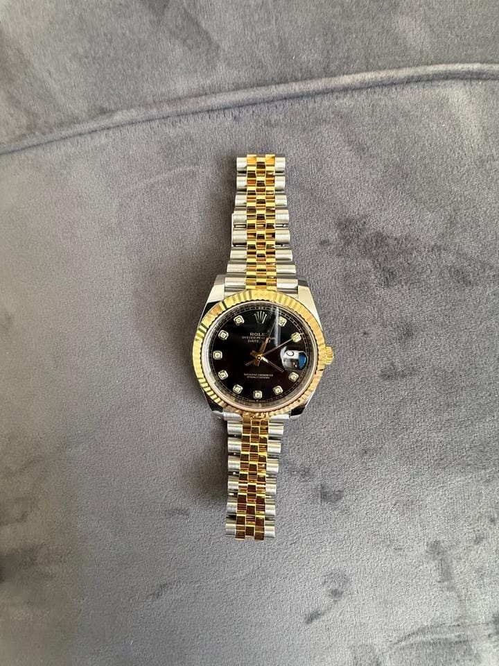 Rolex | Datejust | 126333 | Yellow gold and steel | 41 mm | Gold/Steel | Black | Automatic