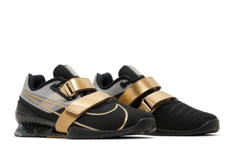 Romaleos 4 Black Metallic Gold