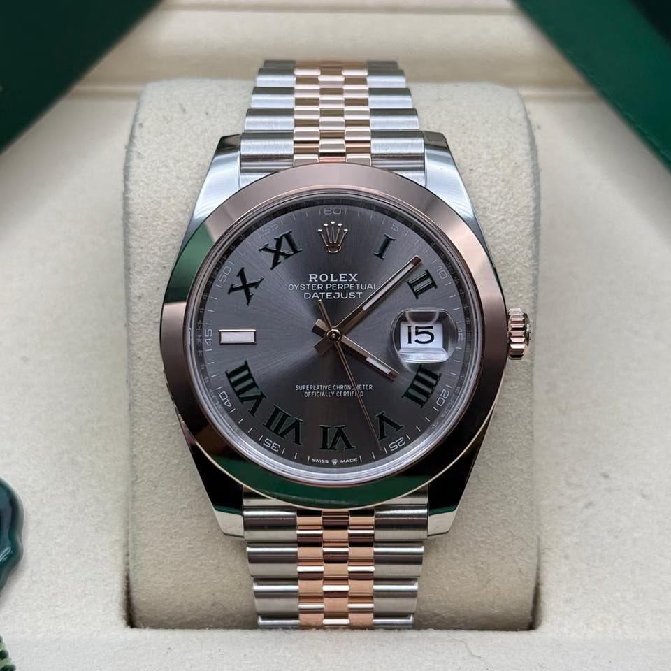 Rolex | Datejust | 126301 | Rose gold | 41 mm | Gold/Steel | Grey | Automatic