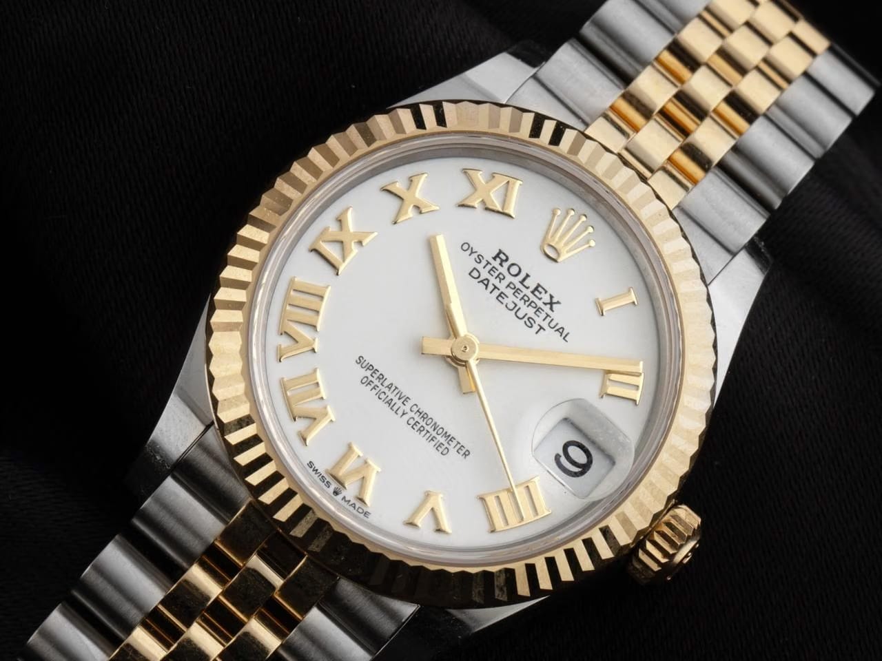 Rolex | Datejust | 278273 | Gold/Steel | 31 mm | White