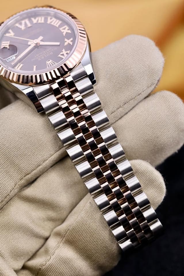 Rolex | Datejust | 278271 | Steel | 31 x 37 mm | Gold/Steel | Brown | Automatic