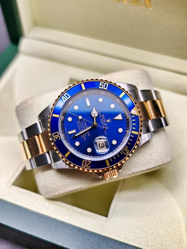 Rolex | Submariner | 16613lb | Gold/Steel | 40 mm | Gold/Steel | Blue | Automatic