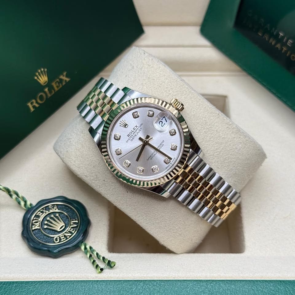 Rolex | Datejust | 278273 | Steel | 31 x 37 mm | Gold/Steel | Silver | Automatic
