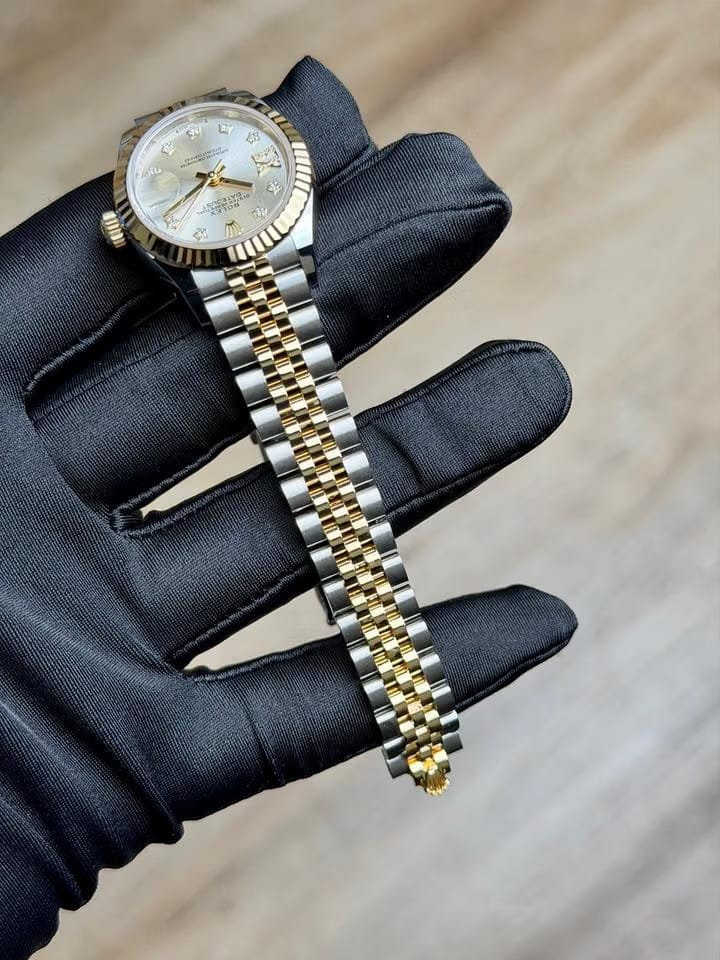 Rolex | Datejust | 279173 | Gold/Steel | 28 mm | Gold/Steel | Silver (solid) | Automatic