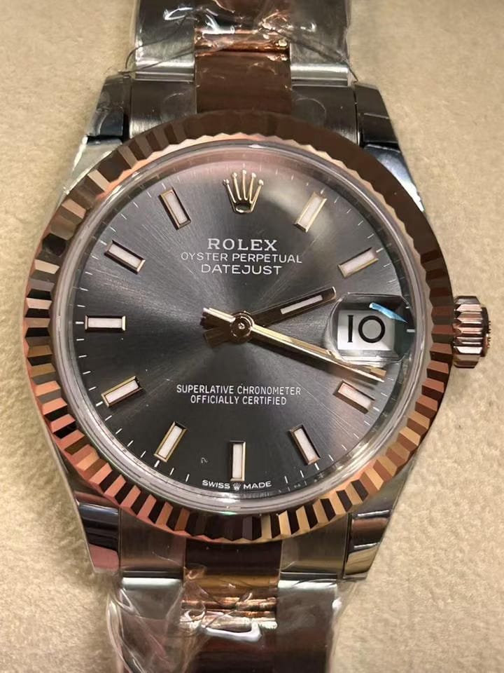 Rolex | Datejust | 278271 GREY INDEX OYS | Gold/Steel | 31 x 37 mm | Gold/Steel | Brown | Automatic