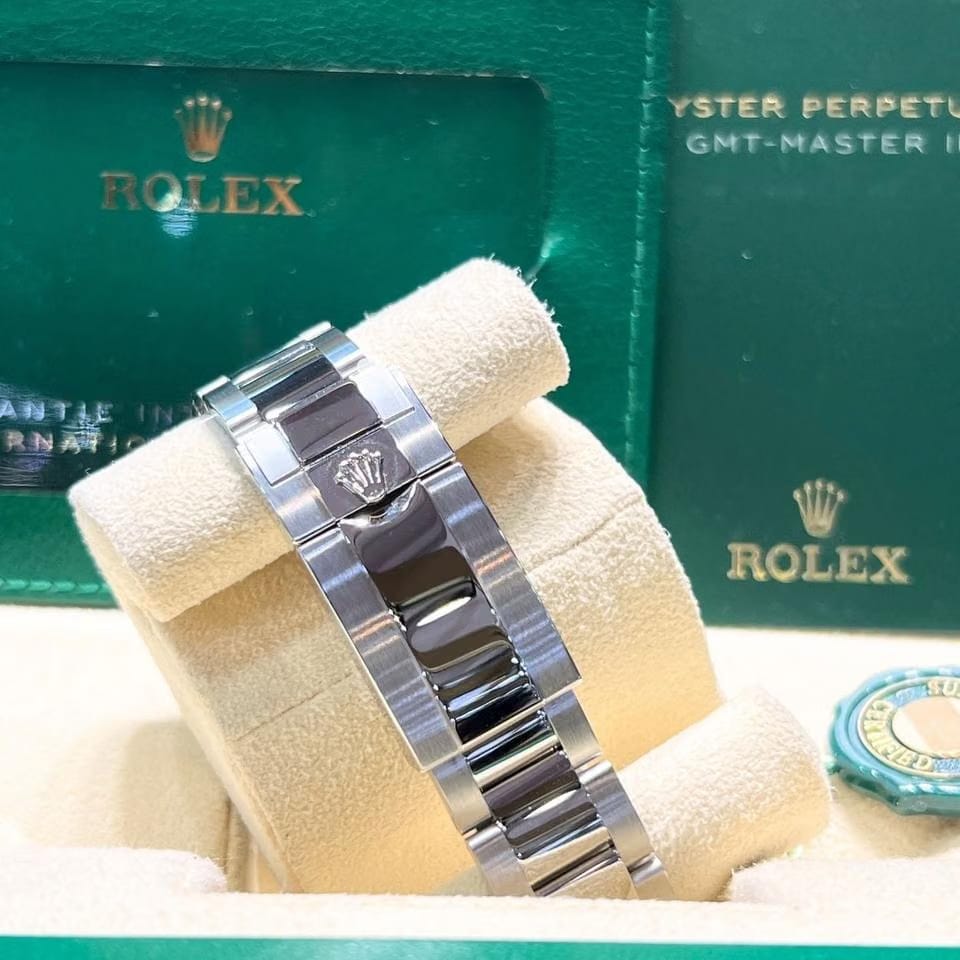 Rolex | GMT-Master II | 126710BLNR | Steel | 40mm mm | Steel | Black | Automatic