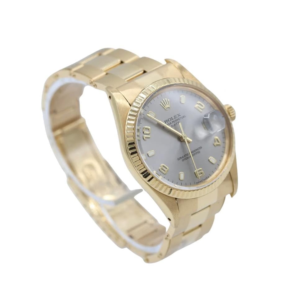 Rolex | Oyster Perpetual | 15038 | Yellow gold | 34 mm | Yellow gold | Silver | Automatic