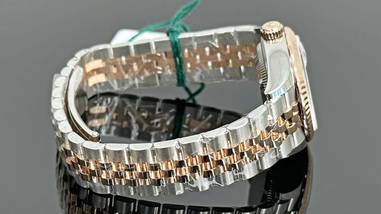 Rolex | Datejust | 279171 | Rose gold | 28 mm | Rose gold | Mother of pearl | Automatic