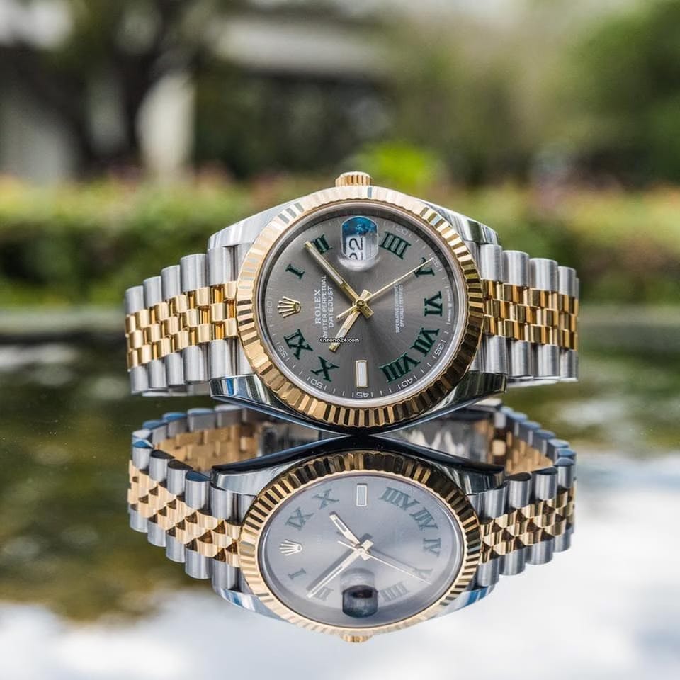 Rolex | Datejust | 126333 | Gold/Steel | 41 mm | Gold/Steel | Red | Automatic