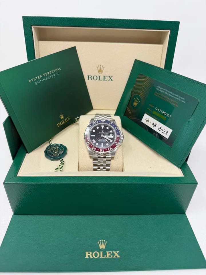 Rolex | GMT-Master II | 126710BLRO | Steel | 40 mm | Steel | Blue | Automatic
