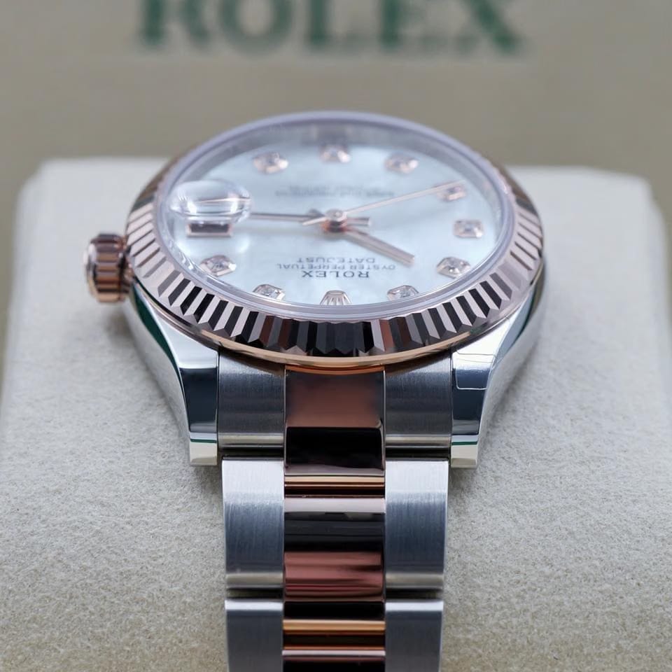 Rolex | Datejust | 278271 | Steel | 36 x 44 mm | Gold/Steel | Mother of pearl | Automatic