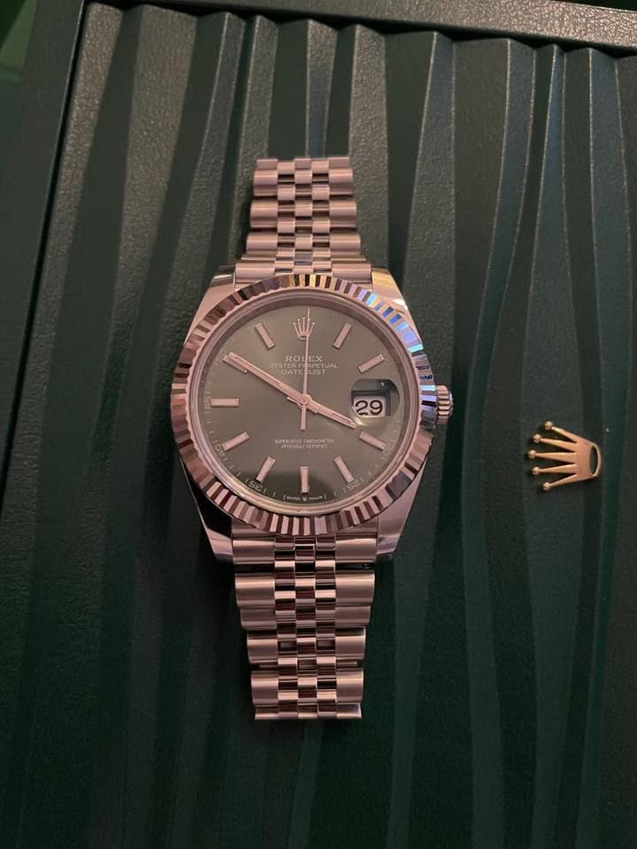 Rolex | Datejust | 126334 | White gold and steel | 41 mm | White gold | Green | Automatic