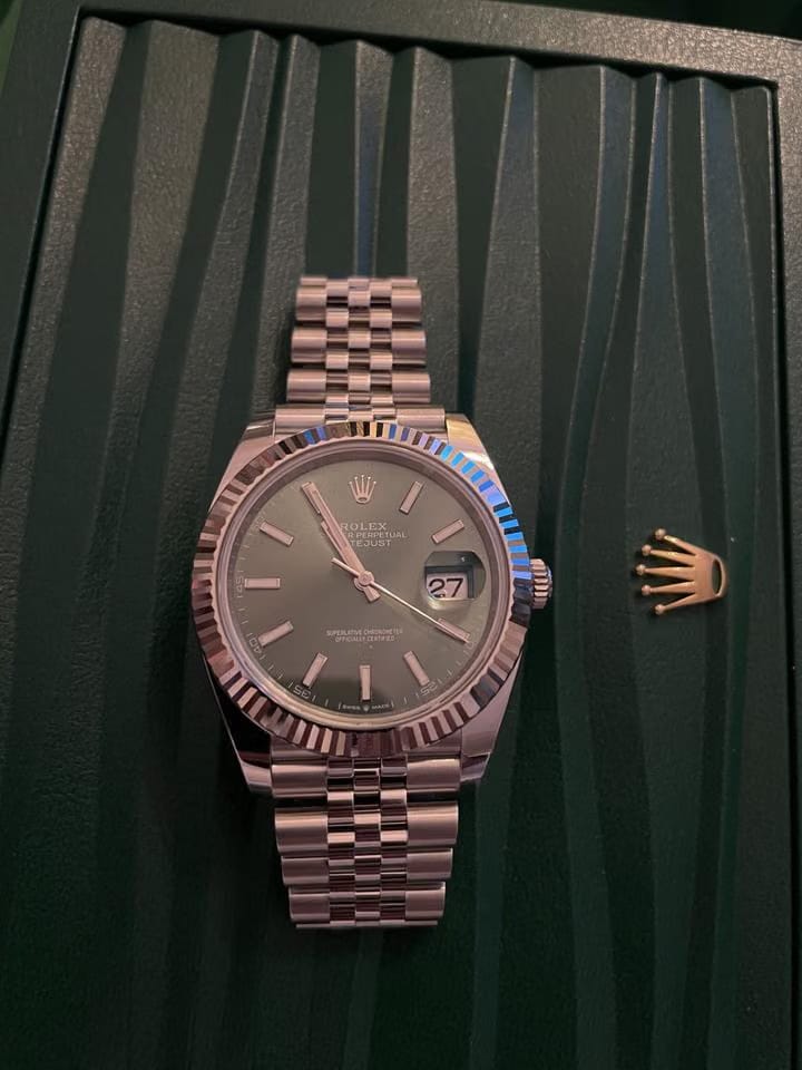 Rolex | Datejust | 126334 | White gold and steel | 41 mm | White gold | Green | Automatic