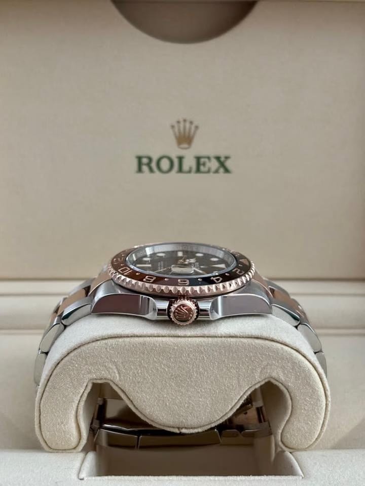 Rolex | GMT-Master II | 126711CHNR | Steel | 40 mm | Gold/Steel | Black | Automatic