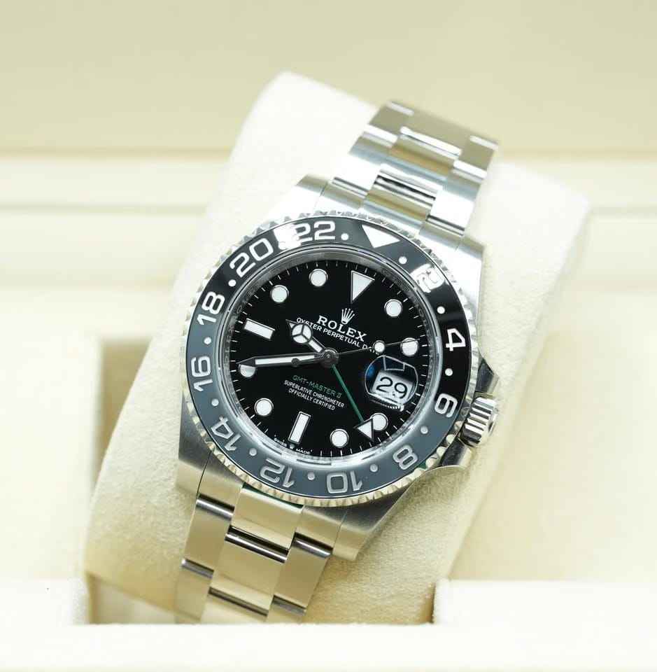 Rolex | GMT-Master II | 126710GRNR | Steel | Steel | Black | Automatic