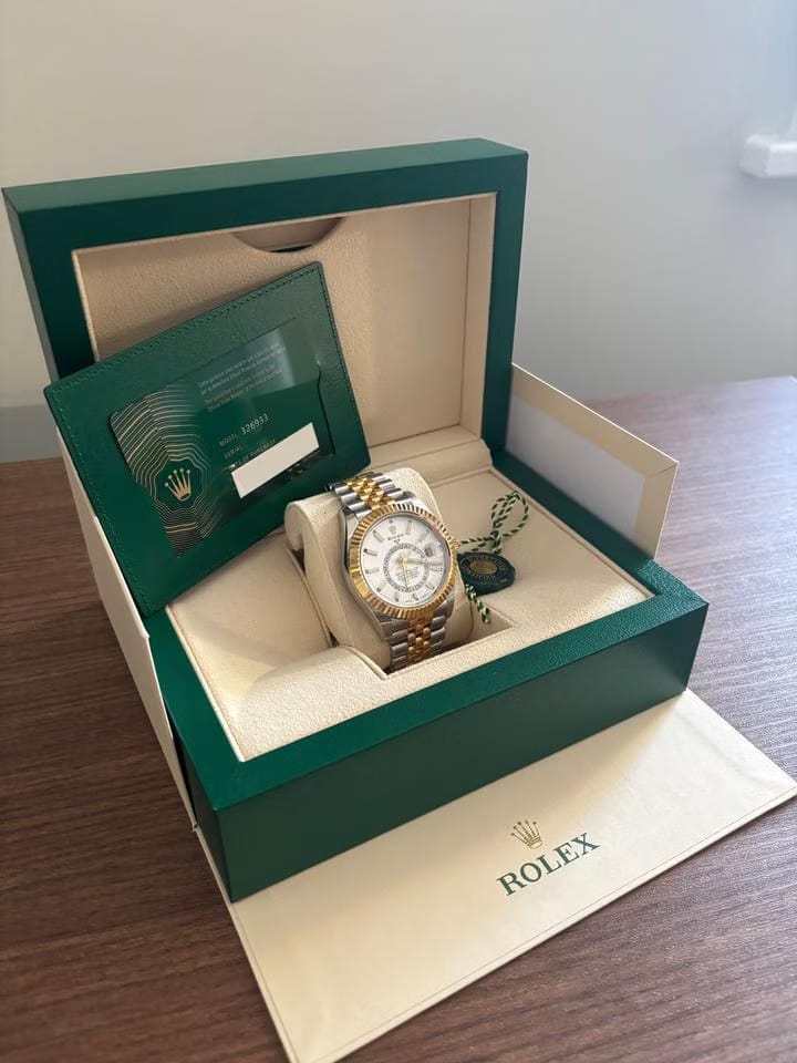 Rolex | Sky-Dweller | 326933 | Gold/Steel | 42 mm | Gold/Steel | Yellow | Automatic