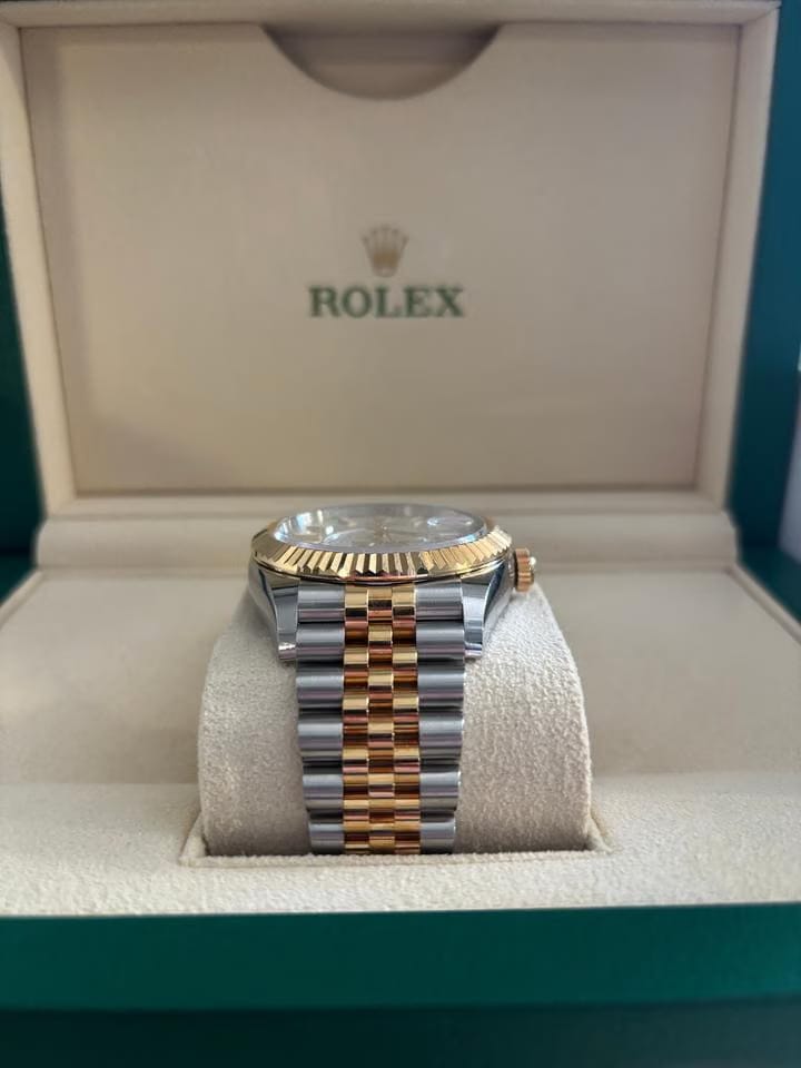 Rolex | Sky-Dweller | 326933 | Gold/Steel | 42 mm | Gold/Steel | Yellow | Automatic