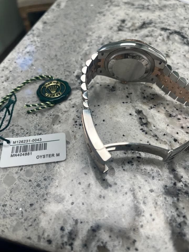 Rolex | Datejust | 126231 | Rose gold | 36 x 44 mm | Rose gold | Brown | Automatic