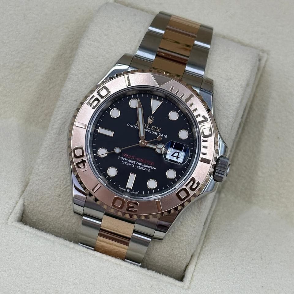 Rolex | Yacht-Master | 126621 black | Rose gold | Gold/Steel | Black | Automatic