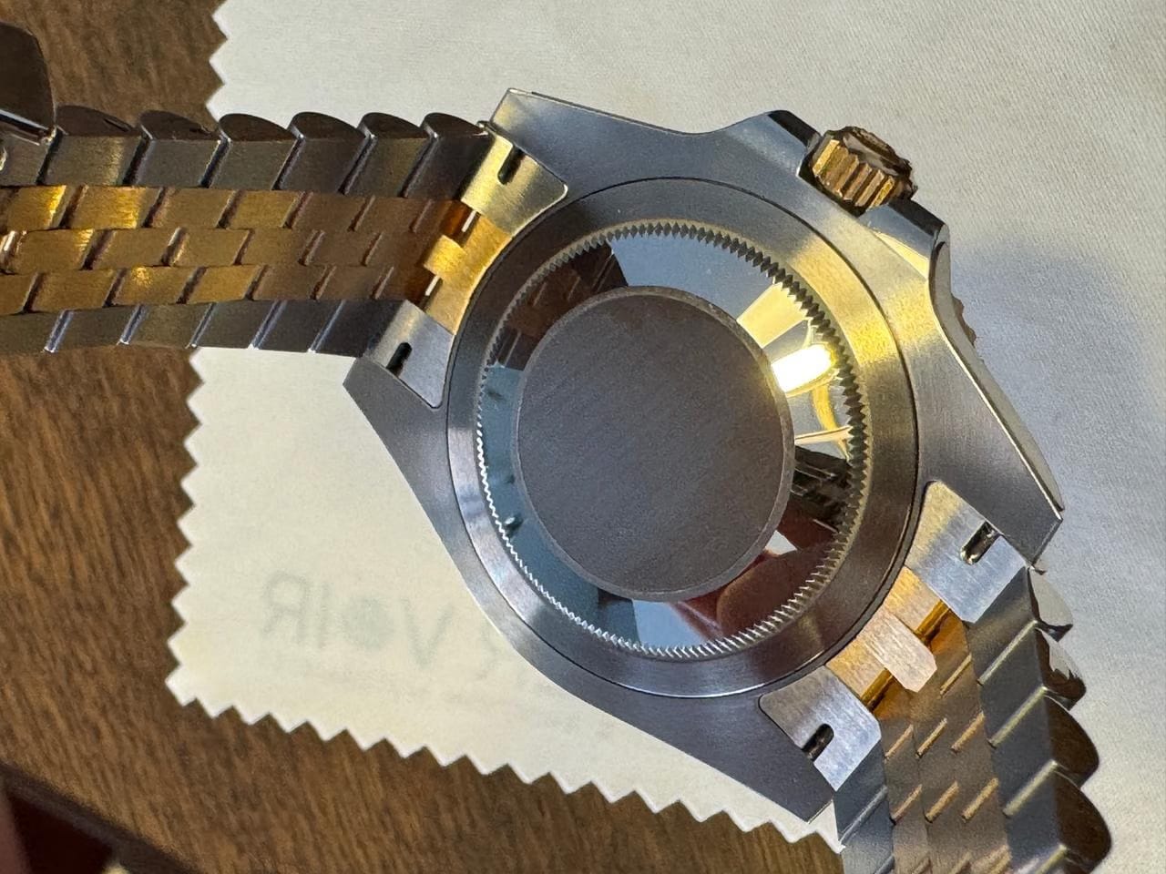 Rolex | GMT-Master II | 126713 | Steel | 40 mm | Gold/Steel | Black | Automatic