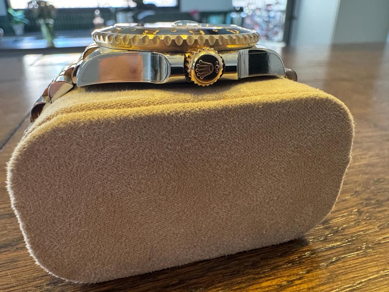 Rolex | GMT-Master II | 126713 | Steel | 40 mm | Gold/Steel | Black | Automatic