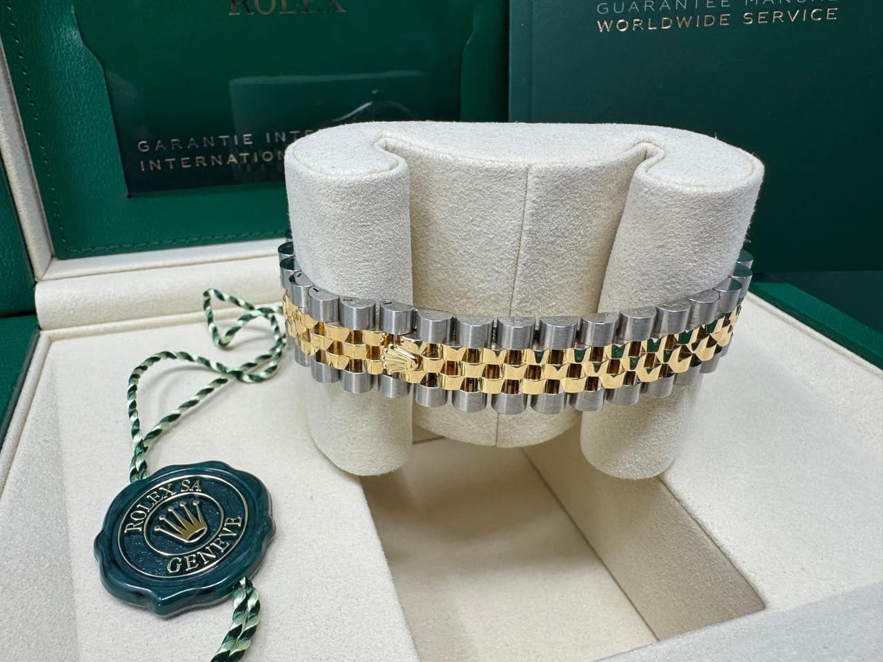 Rolex | Datejust | 0004735700 450014877424 | 31 mm | Gold/Steel | Green | Automatic
