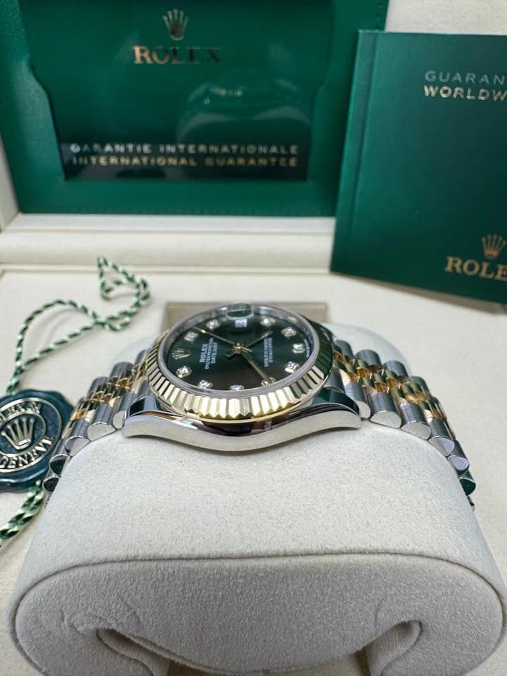 Rolex | Datejust | 0004735700 450014877424 | 31 mm | Gold/Steel | Green | Automatic