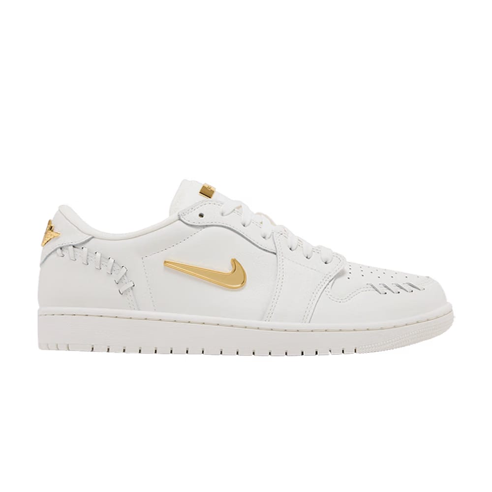 Wmns Air Jordan 1 Low Method of Make 'Sail Metallic Gold'