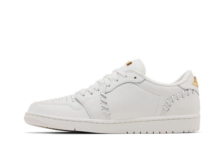 Wmns Air Jordan 1 Low Method of Make 'Sail Metallic Gold'