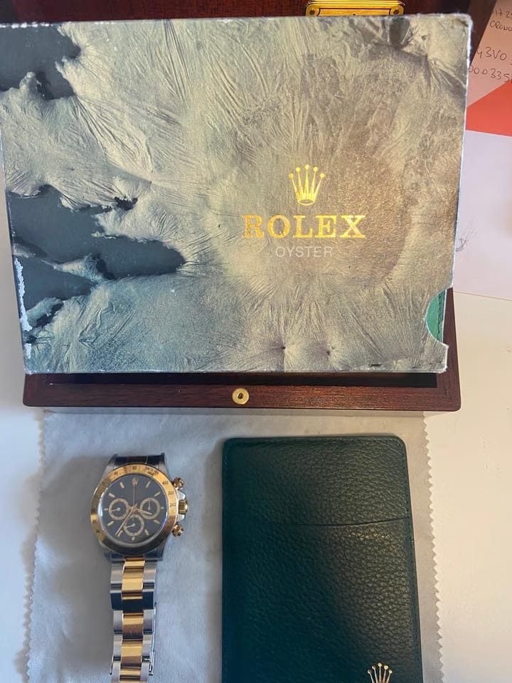 Rolex | Daytona | 16523 | Gold/Steel | 40 mm | Gold/Steel | Black | Automatic