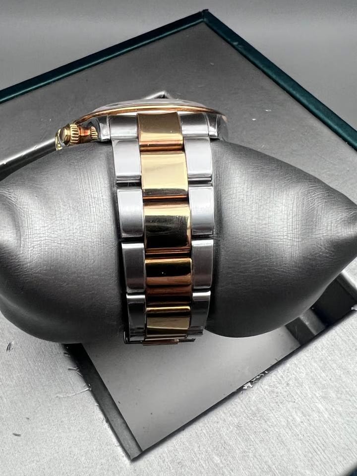 Rolex | Daytona | 116523 | Yellow gold | 40 mm | Gold/Steel | Gold | Automatic