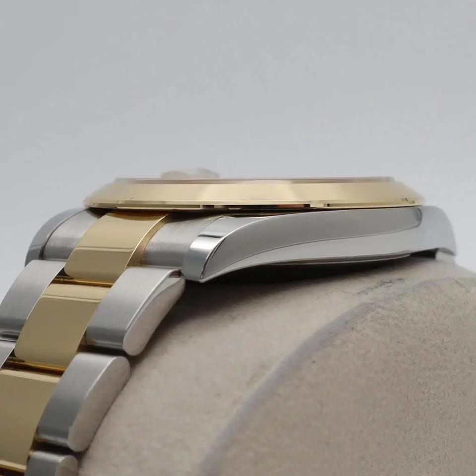 Rolex | Datejust | M126303-0005 | Steel | 41 mm | Yellow gold | Black | Automatic