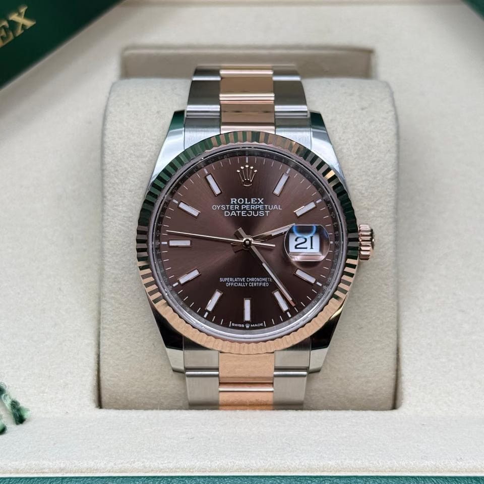 Rolex | Datejust | 126231 | Steel | 36 x 44 mm | Gold/Steel | Brown | Automatic