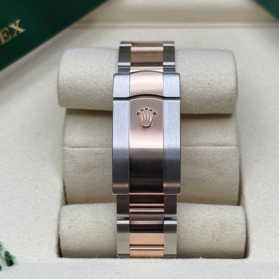 Rolex | Datejust | 126231 | Steel | 36 x 44 mm | Gold/Steel | Brown | Automatic