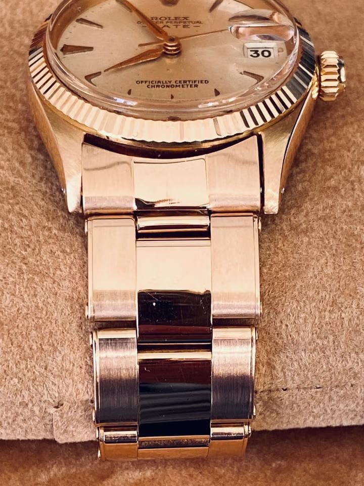Rolex | Oyster Perpetual | 6627 | Rose gold | 31 mm | Rose gold | Silver | Automatic