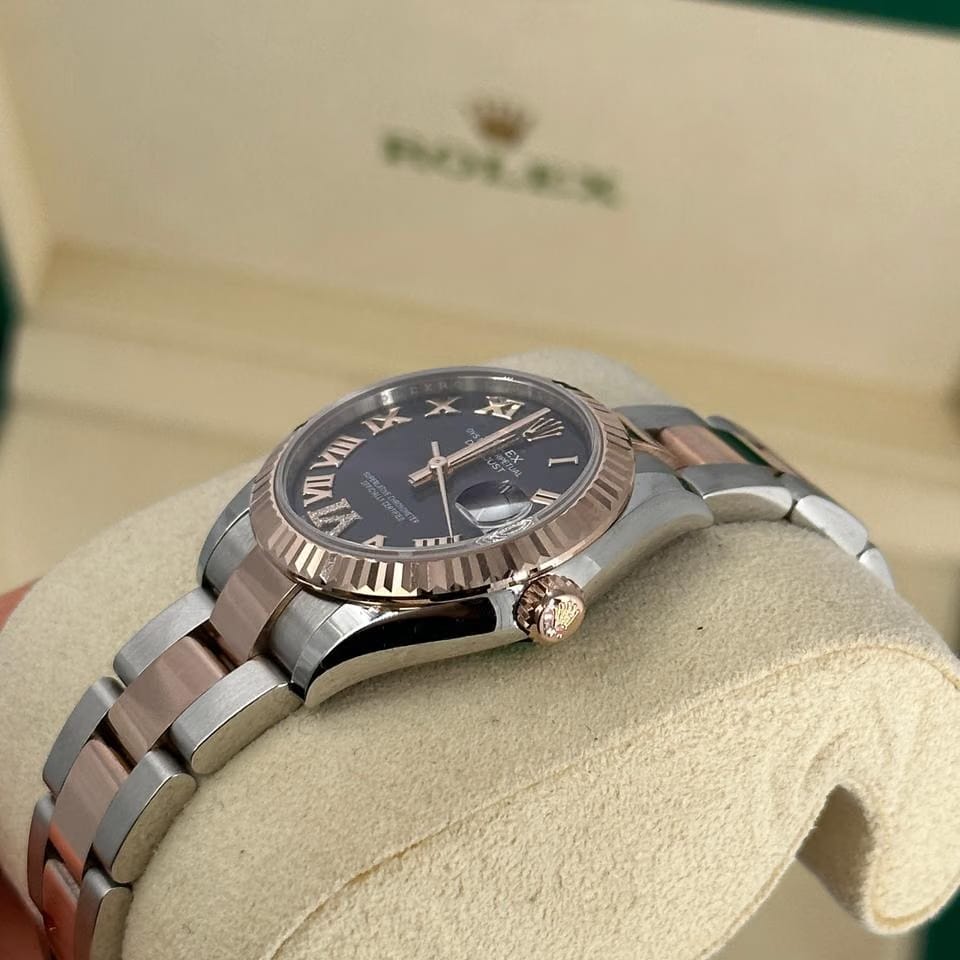 Rolex | Datejust | 278271 PURPLE VI ROMAN OYS | Gold/Steel | 31 x 37 mm | Gold/Steel | Purple | Automatic