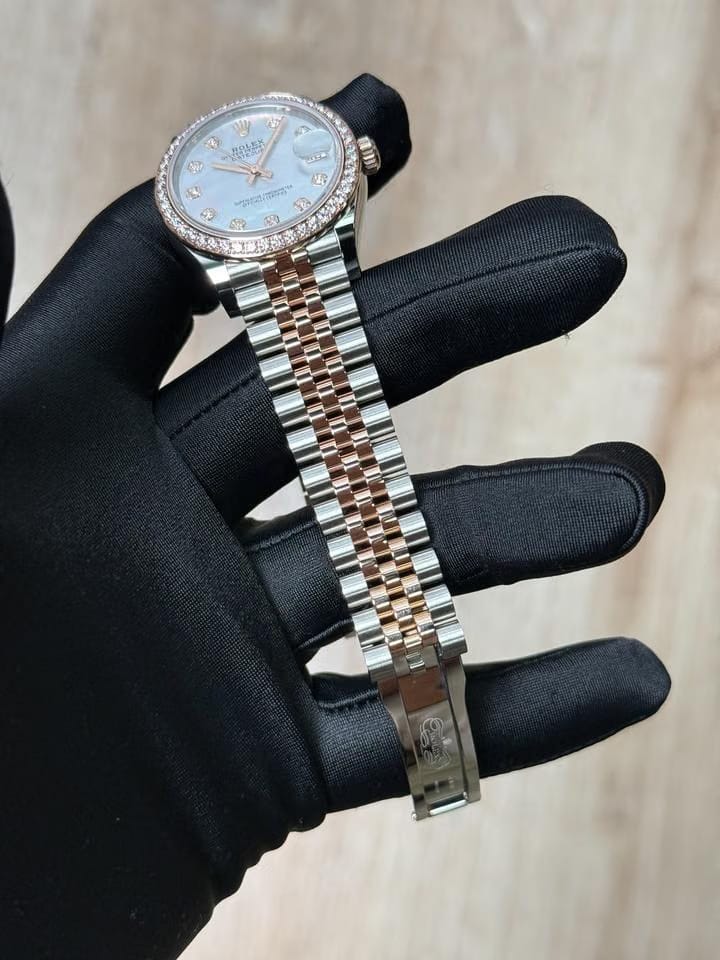 Rolex | Datejust | 278381RBR | Gold/Steel | 31 mm | Gold/Steel | Mother of pearl | Automatic