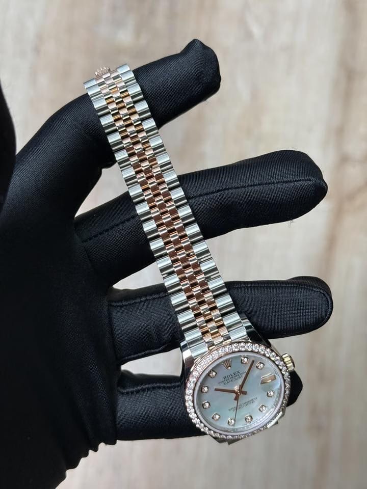 Rolex | Datejust | 278381RBR | Gold/Steel | 31 mm | Gold/Steel | Mother of pearl | Automatic