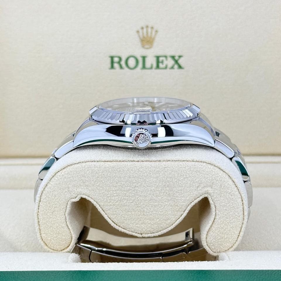 Rolex | Sky-Dweller | 336934-0007 | Gold/Steel | 42 mm | Gold/Steel | Black | Automatic