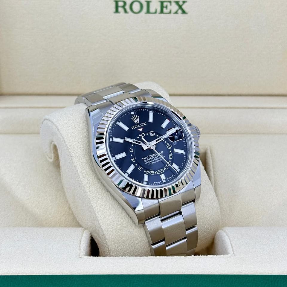 Rolex | Sky-Dweller | 336934-0007 | Gold/Steel | 42 mm | Gold/Steel | Black | Automatic