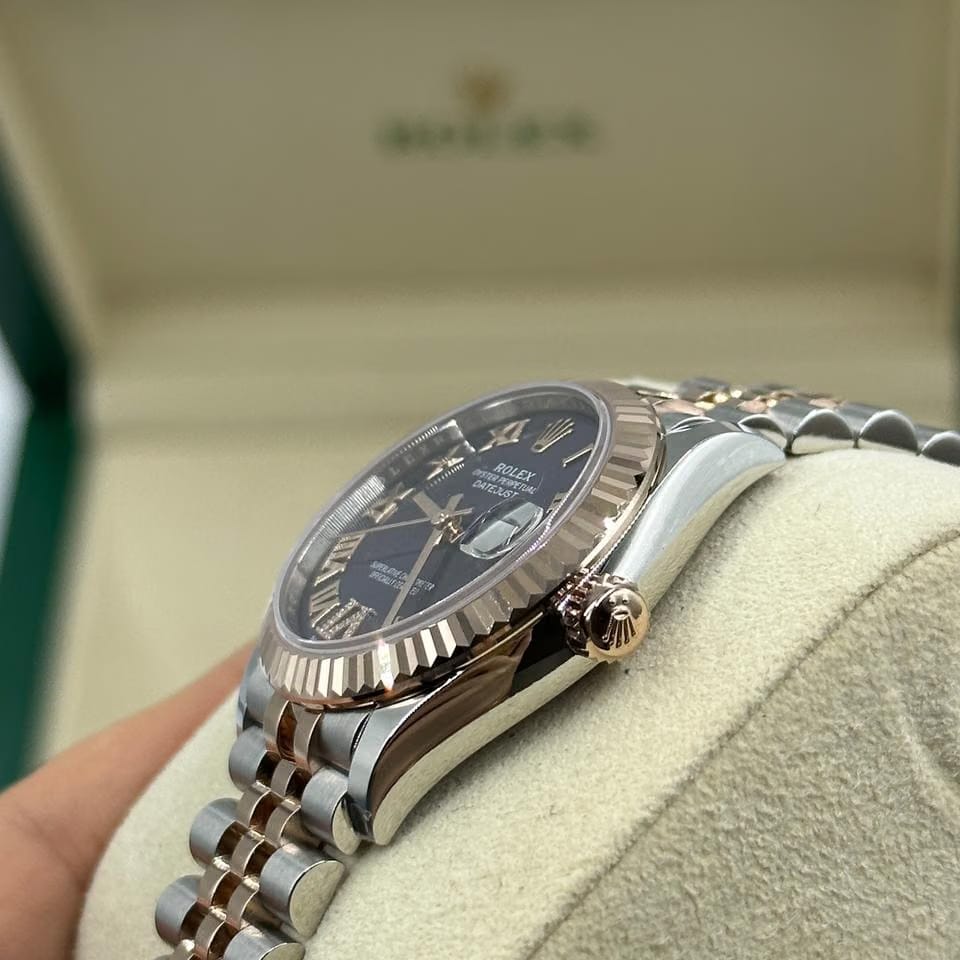 Rolex | Datejust | 278271 PURPLE VI ROMAN JUB | Gold/Steel | 31 x 37 mm | Gold/Steel | Purple | Automatic