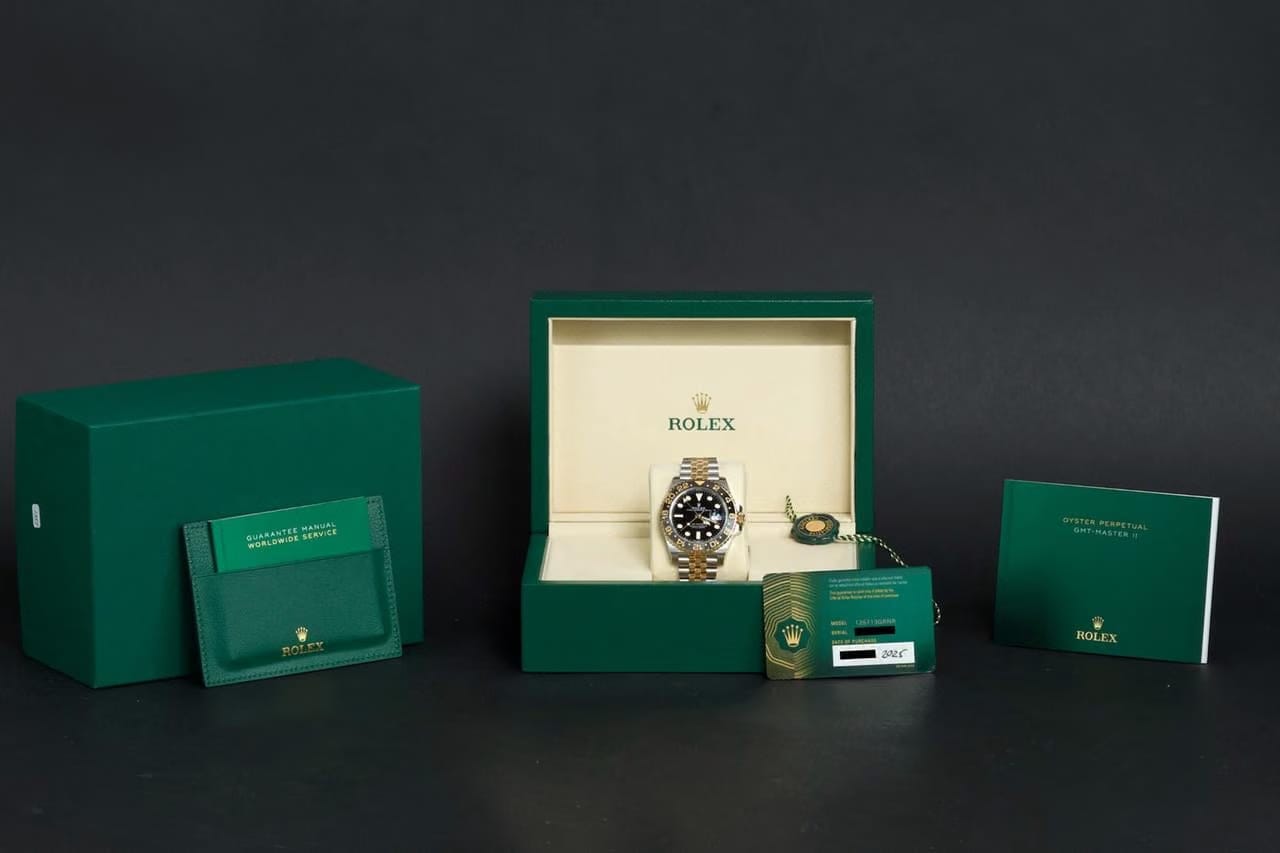 Rolex | GMT-Master II | 126713GRNR | Gold/Steel | 40 mm | Gold/Steel | Automatic