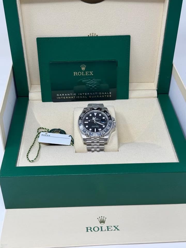 Rolex | GMT-Master II | 126710GRNR | Steel | 40 mm | Steel | Blue | Automatic