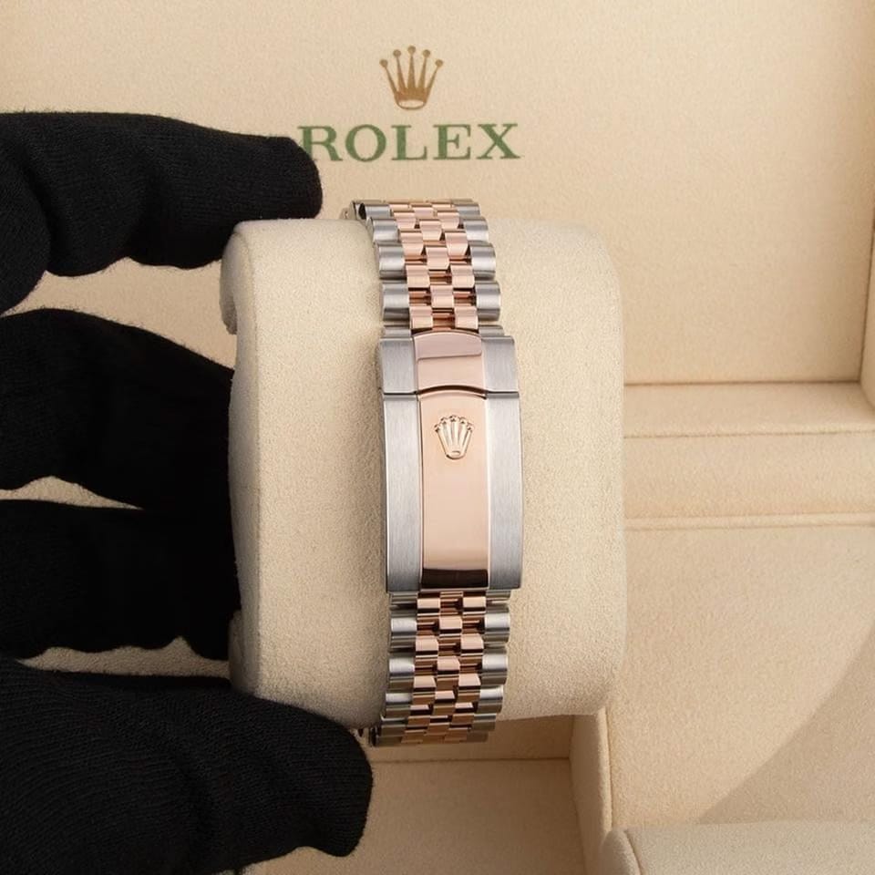 Rolex | Datejust | 278271 | Gold/Steel | 31 mm | Gold/Steel | Mother of pearl | Automatic