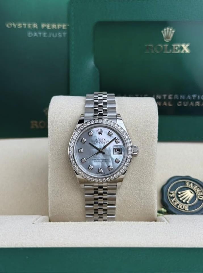 Rolex | Datejust | 279384RBR | Gold/Steel | 28 mm | Steel | Mother of pearl | Automatic