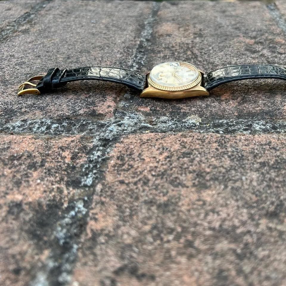 Rolex | Day-Date | 1803 | Rose gold | 36 mm | Crocodile skin | Champagne | Automatic